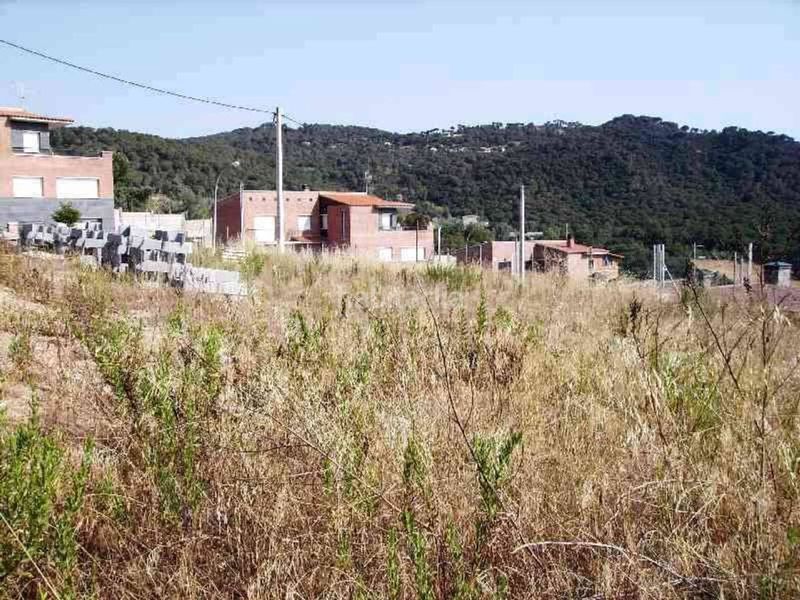 Foto cb84dbbb-473a-4b3a-a1e2-f23318c1e2a3. Terreny residencial a sàlvia 7 a Vilanova del Vallès