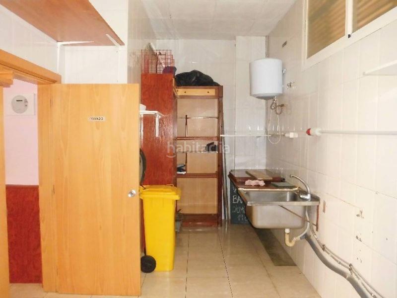 Foto f91658f4-65ff-48ea-a1a4-52108368a244. Local comercial local en venta en Canet de Mar
