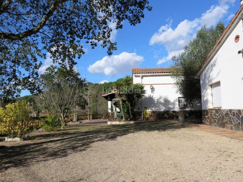 Foto 2167c7f0-71ca-4340-bbf4-f1924629ece4. Masía chalet rustico en venta en Vallromanes