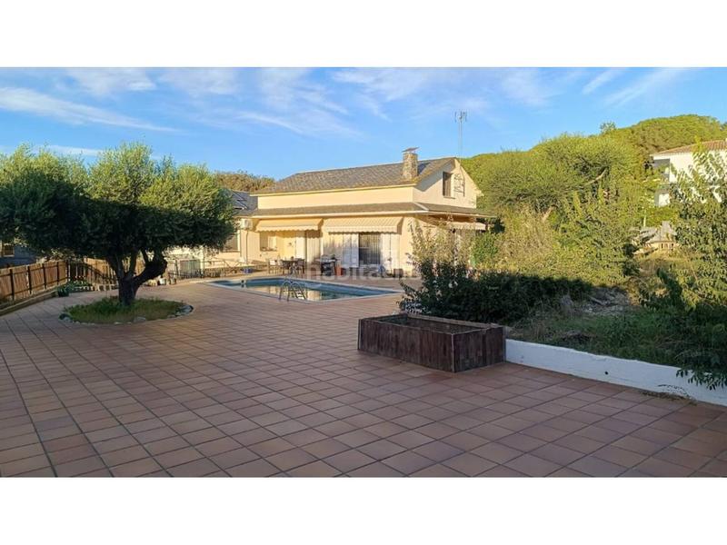 Foto 0c24acbb-a1bf-4f39-a0ff-6cbbbc53f429. Chalet in antonio machado 20 in Roca del Vallès (La)