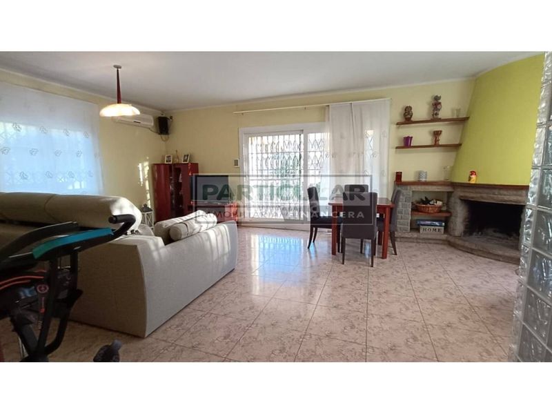 Foto 2d83beb8-7a02-4c42-9a33-80e8061b020f. Chalet in calle antonio machado 20 in Roca del Vallès (La)