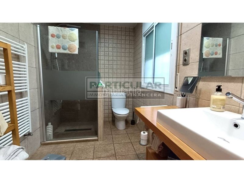 Foto 52a4064c-9943-4052-891c-3d9c725ec054. Chalet in calle antonio machado 20 in Roca del Vallès (La)
