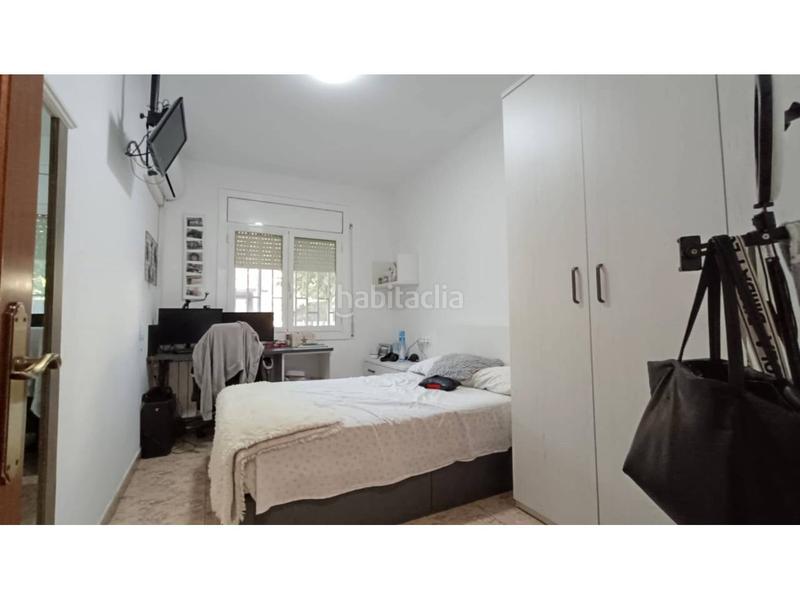 Foto 8634e59a-5c15-4c03-8058-9c102564ff9a. Chalet in antonio machado 20 in Roca del Vallès (La)