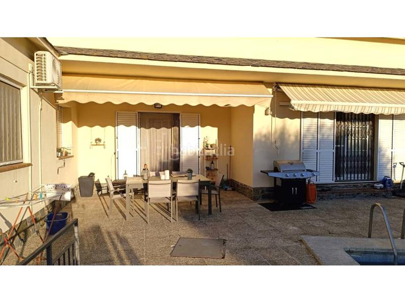 Foto e81bc146-1387-4c4b-9155-d68d3fd30779. Chalet in antonio machado 20 in Roca del Vallès (La)