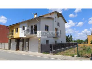 Alquiler Casa pareada en Sant jordi 11. Alquiler de chalet pareado a estrenar en santa eugènia de berga