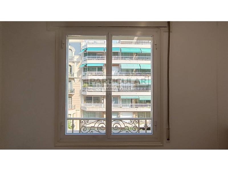 Foto 1eb8607b-e97f-4106-908b-a3f85a254163. Piso venta de vivienda piso en la dreta de leixample, capital en Barcelona