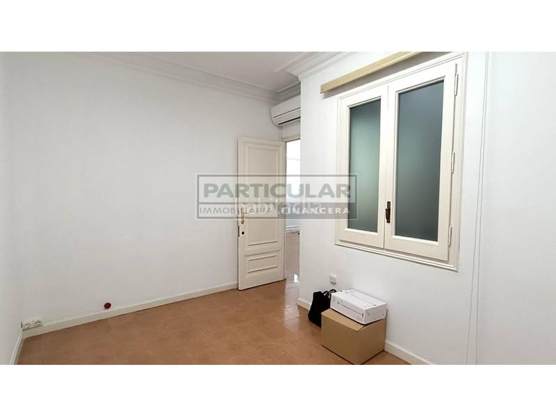 Foto 54f1601a-a9bc-4435-a390-8ce4f05ee4f5. Piso venta de vivienda piso en la dreta de leixample, capital en Barcelona