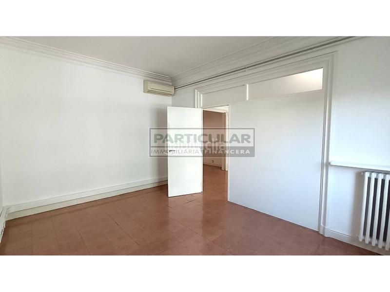 Foto 59f85ff9-0bcc-4aea-bdf7-f88d5305f371. Piso venta de vivienda piso en la dreta de leixample, capital en Barcelona