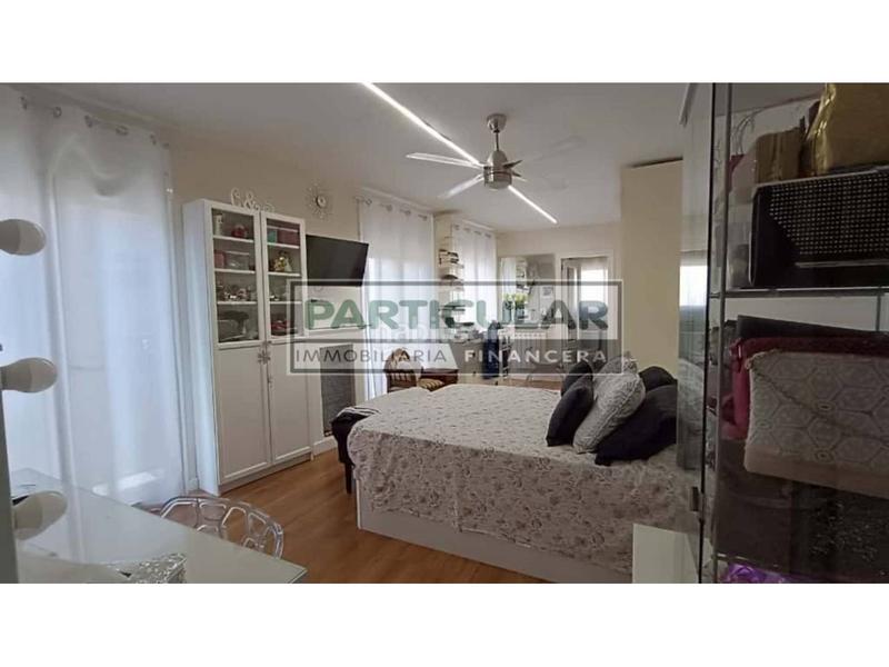 Foto 0637afef-5c69-4c29-a269-b9cf29c2d738. Duplex avec chauffage parking piscine dans Centre Mataró