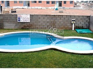 Appartamento in Avenida catalunya 10. Piso con parking y trastero en venta en montbrió del camp  centr