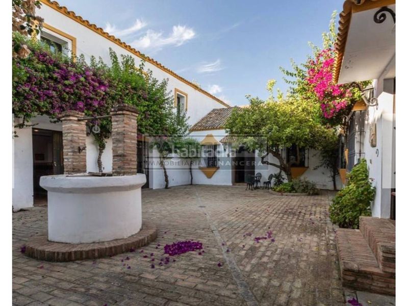 Foto 2b179c27-ac88-46ed-9dc6-150fcb385b37. Casa amb calefacció aparcament piscina a La Paz Alcalá de Guadaira