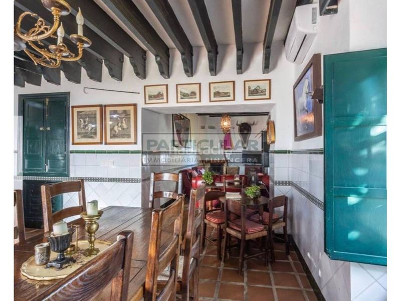 Foto d473ec11-a07f-4aa6-9d23-ce91d749adbd. Casa amb calefacció aparcament piscina a La Paz Alcalá de Guadaira