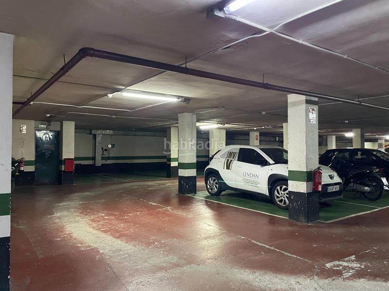 Foto 691a4cb6-7d9f-4dbb-8421-3b27a80c7ae6. Parking coche en calle fañanas en La Almozara Zaragoza