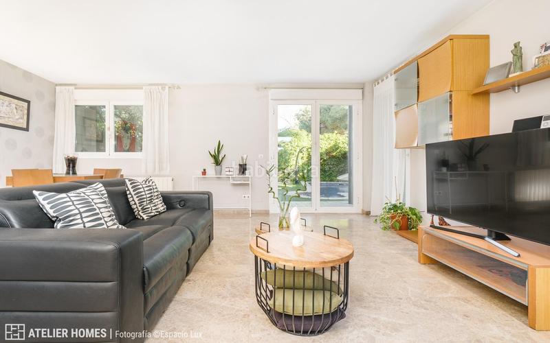 Foto 0a4a3bb4-44d1-468a-b4ea-14798d8b2442. Maison jumelée dans ilustracion dans Montecanal Zaragoza