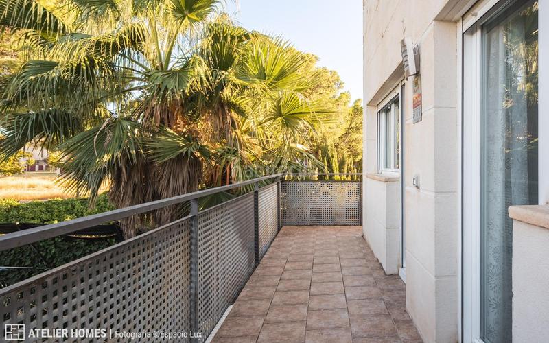 Foto cc7488fb-a045-41c7-a53d-9399feb00cf0. Maison jumelée dans ilustracion dans Montecanal Zaragoza