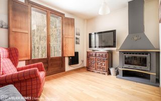 Piccolo appartamento in Calle del rio. Apartamento con licencia vut en canfranc