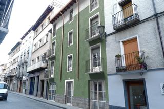 Planta baixa a Calle ramiro i 27. Exclusiva vivienda en venta en c ramiro i, 27 jaca