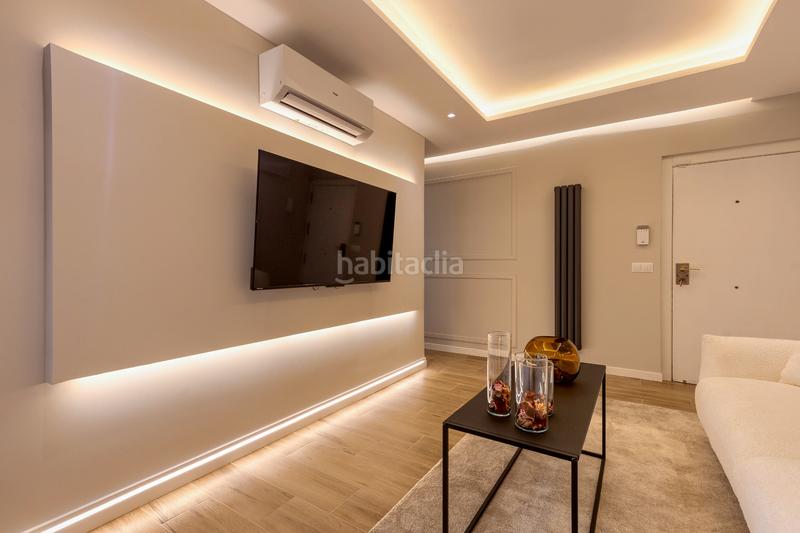 Foto a18d57e8-57a1-4772-8cf1-0248c42f59fa. Piso  recien reformado. cerca de calle alcalá. ideal inversores en Madrid