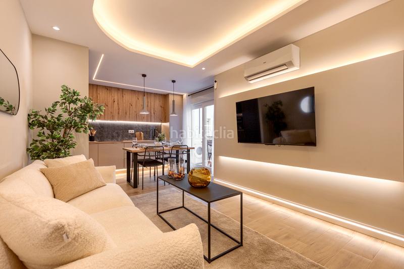 Foto dd65ba77-5dfa-494c-bc94-3151a4f62b01. Piso  recien reformado. cerca de calle alcalá. ideal inversores en Madrid