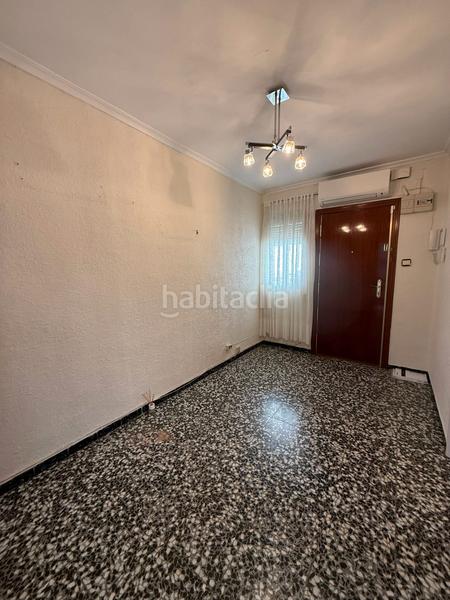 Foto 0094db9c-c9cc-46d1-9aac-bfbb23479613. Piso  a reformar. excelente ubicación. oportunidad para inversores en Madrid