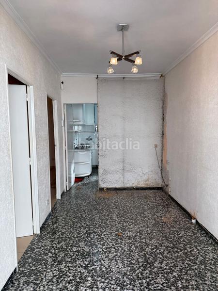 Foto dc543cd9-4891-426f-9de5-b1c279e84b44. Piso  a reformar. excelente ubicación. oportunidad para inversores en Madrid