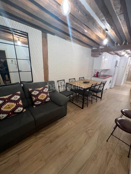 Foto d0f388cb-9b5e-4b1f-ad12-45cd5d32f76c. Miete etagenwohnung in calle de la montera 39 in Sol Madrid