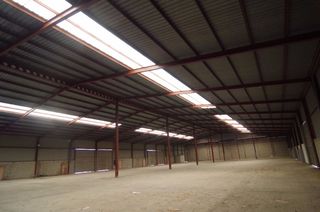 Rent Industrial building in Ciutat del Transport - La Salera. Nave industrial