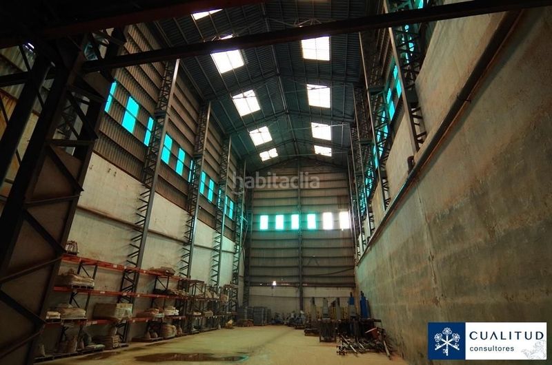 Foto 5cfd6136-4f6b-44aa-bc4e-d5415402473d. Location bâtiment à usage industriel dans Alcora (l´)