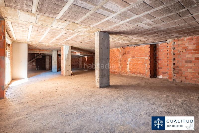 Foto c8477817-b759-4e89-84e1-d3427937b65e. Local comercial a avinguda frança 52 a Piscinas Villarreal / Vila - real