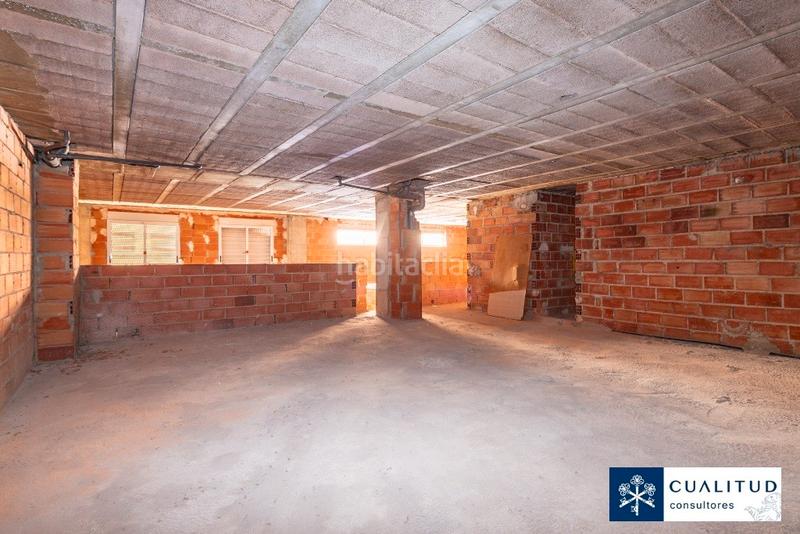 Foto 70c9c6b9-c9fd-4d2d-aad6-c61dc60009a1. Local commercial dans avinguda frança 52 dans Piscinas Villarreal / Vila - real