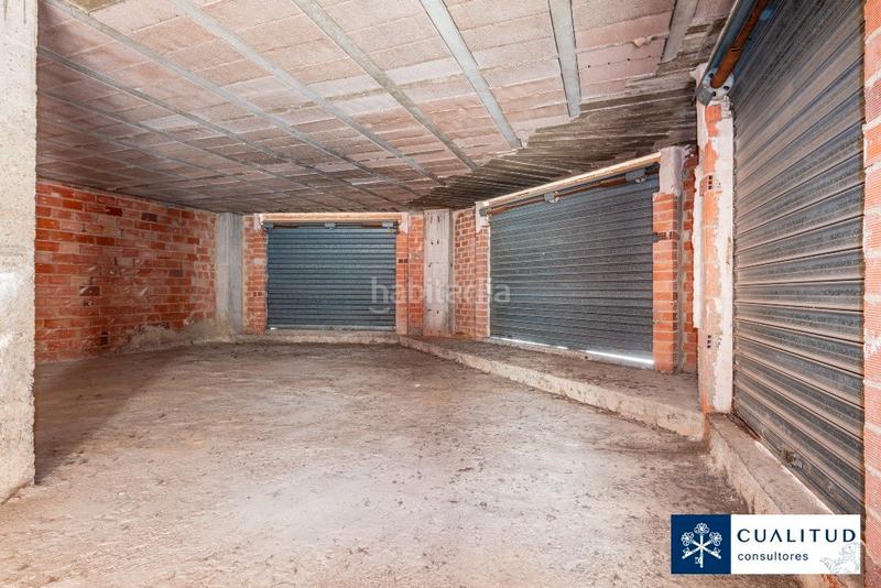 Foto f11a8241-f36c-4a09-89a3-1be17db1629c. Local commercial dans avinguda frança 52 dans Piscinas Villarreal / Vila - real