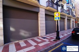 Lloguer Local Comercial a Trinidad 49. Local comercial