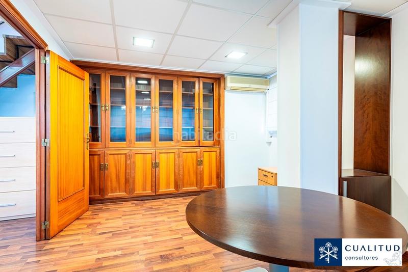 Foto a8cc8ef8-44af-4e22-85e0-156d0f4029f5. Location bureau dans Centro Villarreal / Vila - real