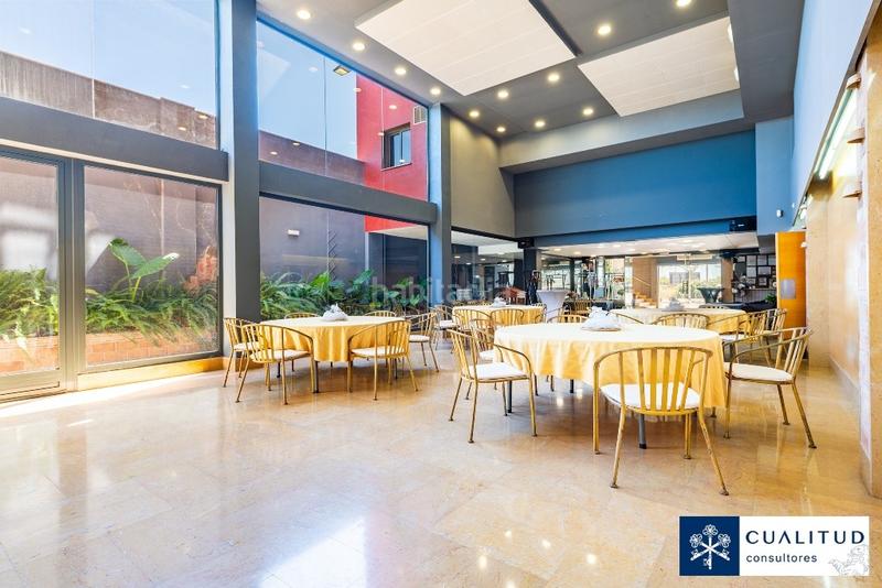 Foto 0bd9844d-7b50-42ab-9650-310706c320c8. Local comercial en Parque RIbalta - Plaza de Toros Castellón de la Plana