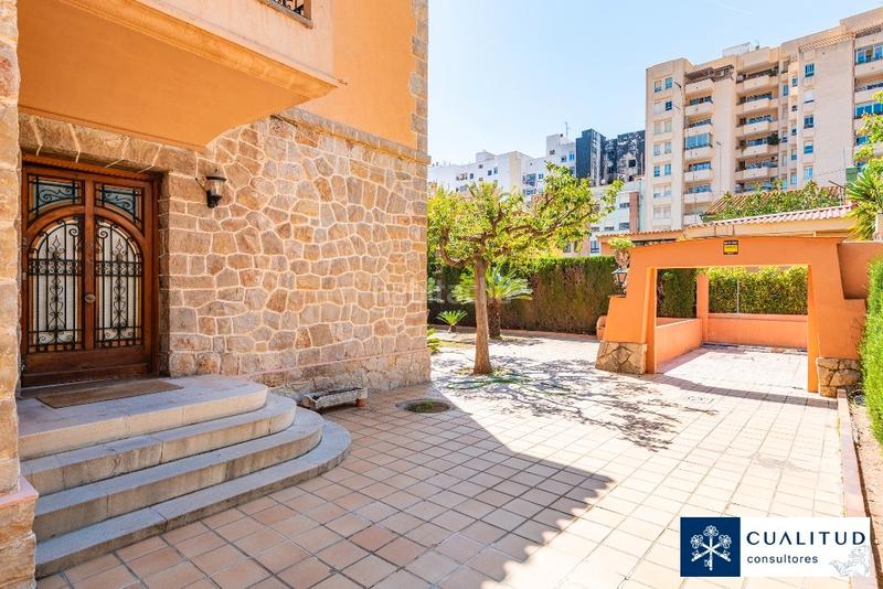 Foto 272dfb58-11ee-4c28-a256-669ff8530ce5. House with fireplace parking in Zona Avenida del Mar Castellón de la Plana