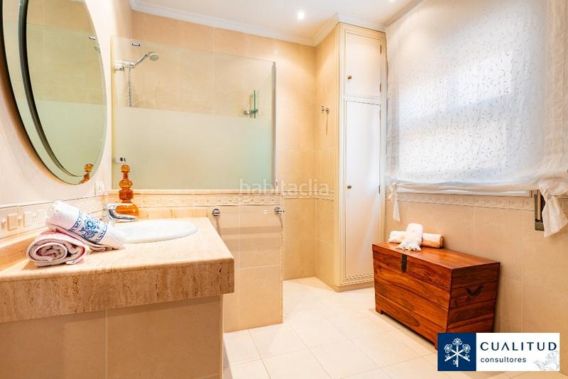 Foto 2ac3e941-6111-4fc4-a47a-41bbf8faa361. House with fireplace parking in Zona Avenida del Mar Castellón de la Plana