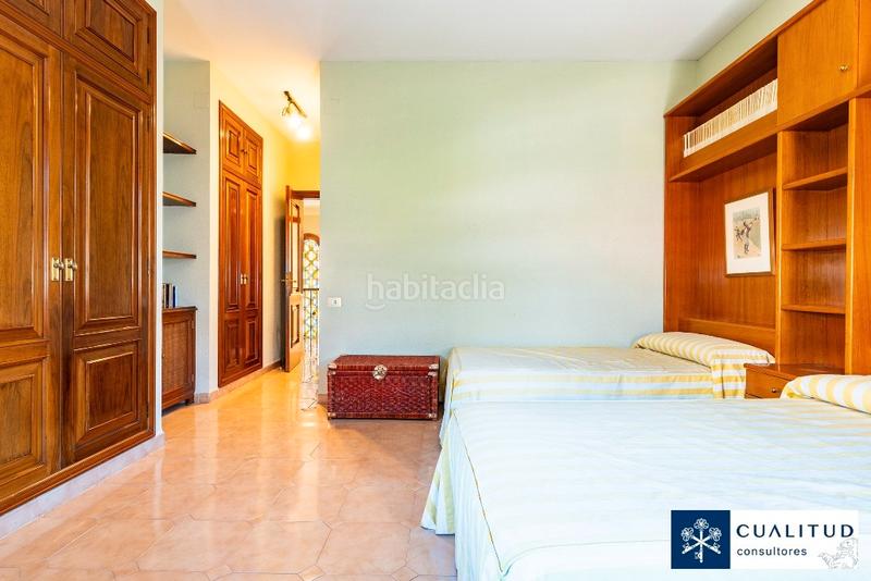 Foto 8b30f8c0-3b5d-4f92-83b7-406d15286c0c. House with fireplace parking in Zona Avenida del Mar Castellón de la Plana