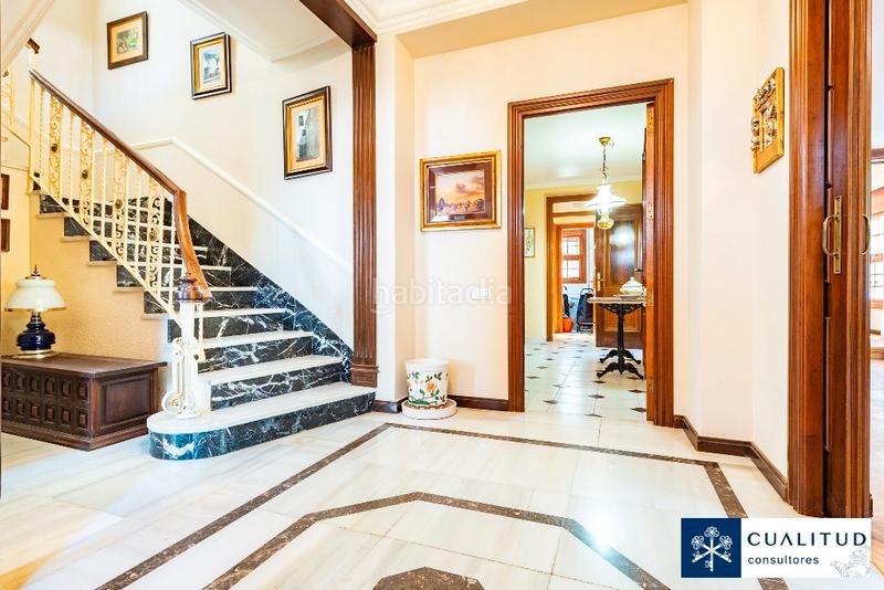 Foto effccd81-cdd4-4e21-8af6-011b01ed09f2. House with fireplace parking in Zona Avenida del Mar Castellón de la Plana