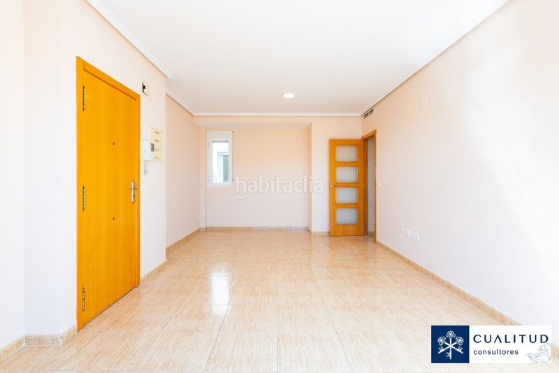 Foto bb88c292-939f-4e37-8c19-154c602cf66b. Rent flat in Centro Almazora / Almassora