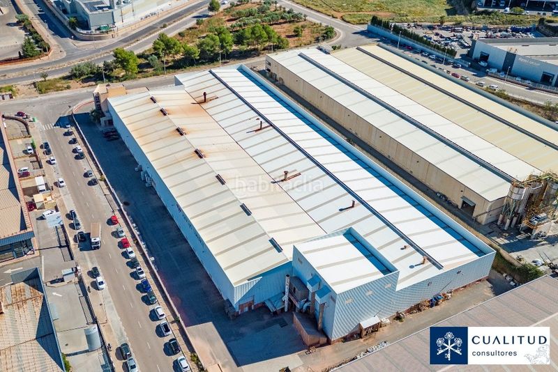 Foto ac4f652a-9932-41e2-936d-781c12eb8561. Nau industrial a Onda