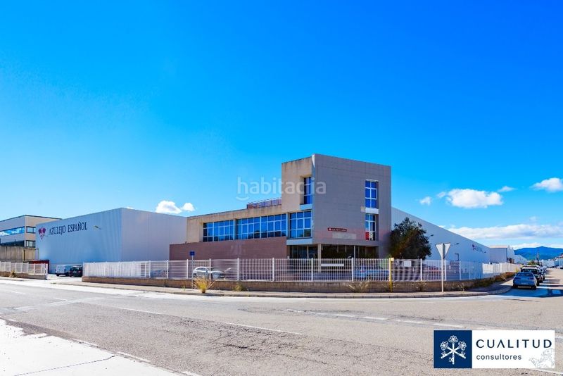 Foto d10ccfc4-9b0a-4021-a76e-abae6cd7f750. Nau industrial a Onda