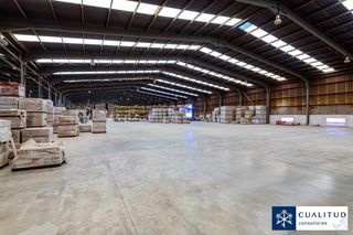 Industrial building in Onda