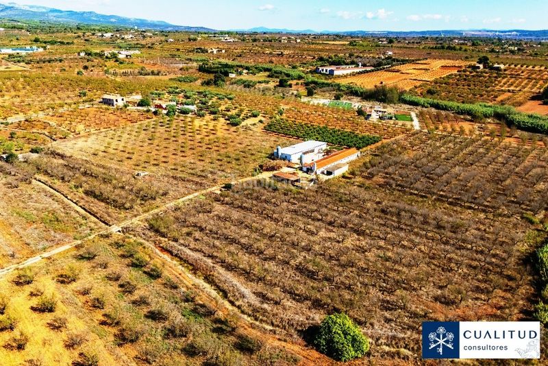 Foto f07df6cb-d35f-4022-bfae-ec838c4db2a9. Finca rústica a Vall d´Alba