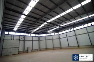Capannone industriale in Ciutat del Transport - La Salera