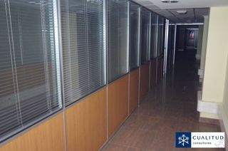 Miete Geschäftsraum in Hospital - Plaza del Real. Local comercial