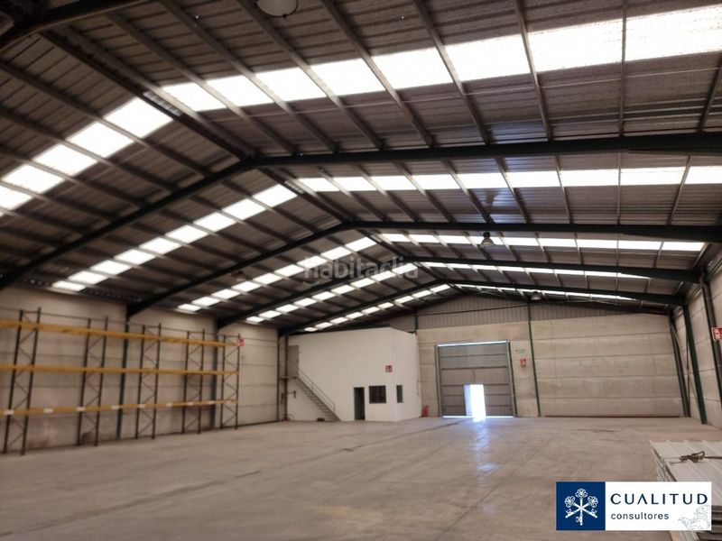Foto 626895d1-0109-4d74-88d1-614338d5c53f. Industrial building in Centro Villarreal / Vila - real