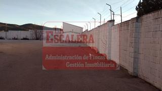 Terreny residencial a Ibi. Suelo urbano con nave industrial en ibi, 2458 m2 construidos, pa