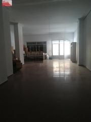 Local Comercial a Ibi. Magnifico local a pie de calle zona muy comercial