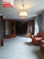 Casa adossada a Ibi. Magnifico piso de 178m2, con ascensor, bien distribuido