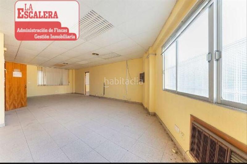 Foto e529ac75-4131-474d-97a6-e3900c1ed40e. Industrial building in Campo Alto-Club de Campo Elda